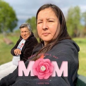 Meet your Posher, Deanna